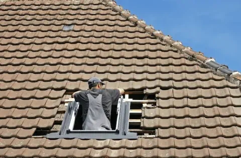 Pose de velux - Saint-Désiré